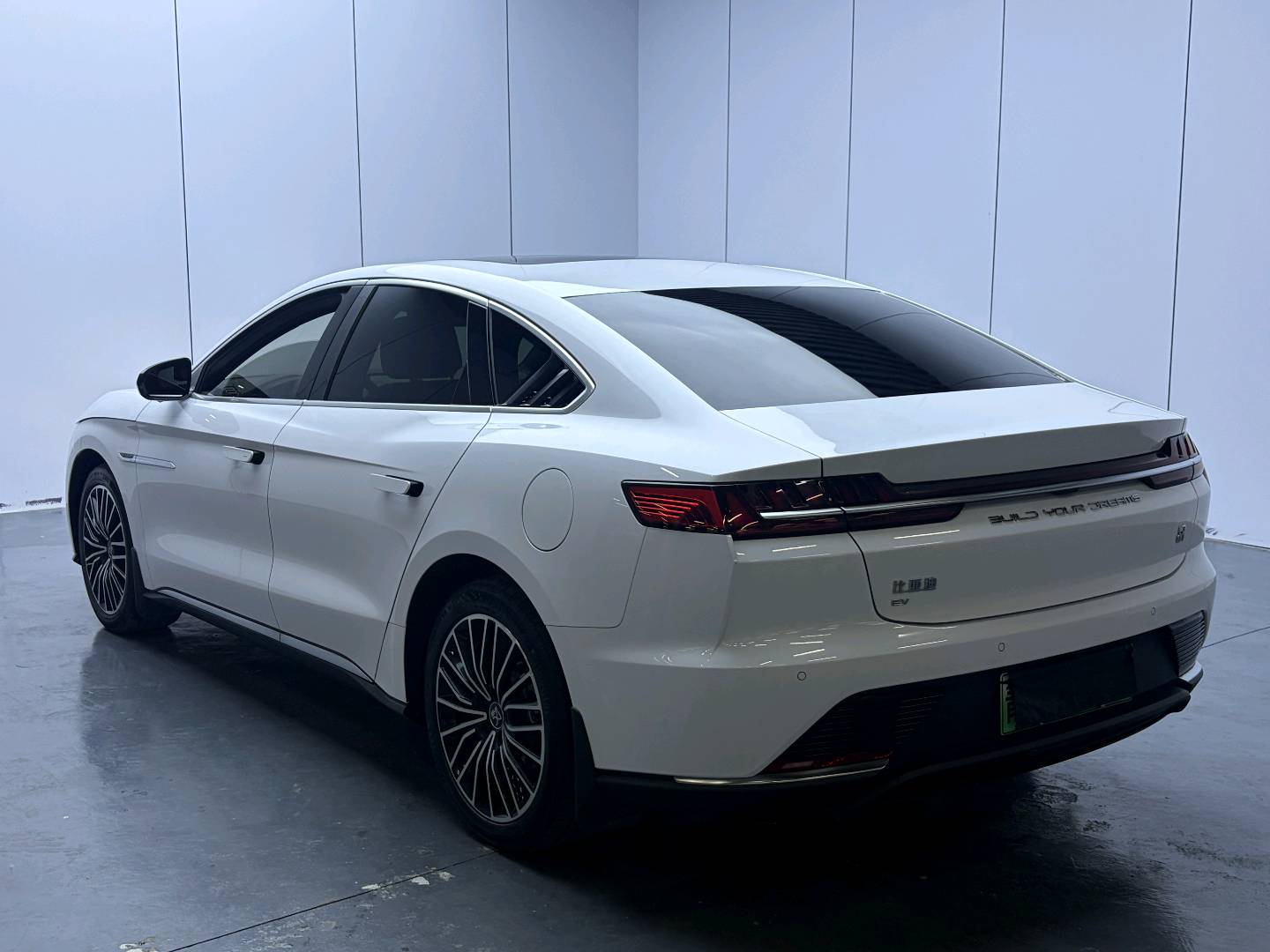 2022 #10 2022 car image #10