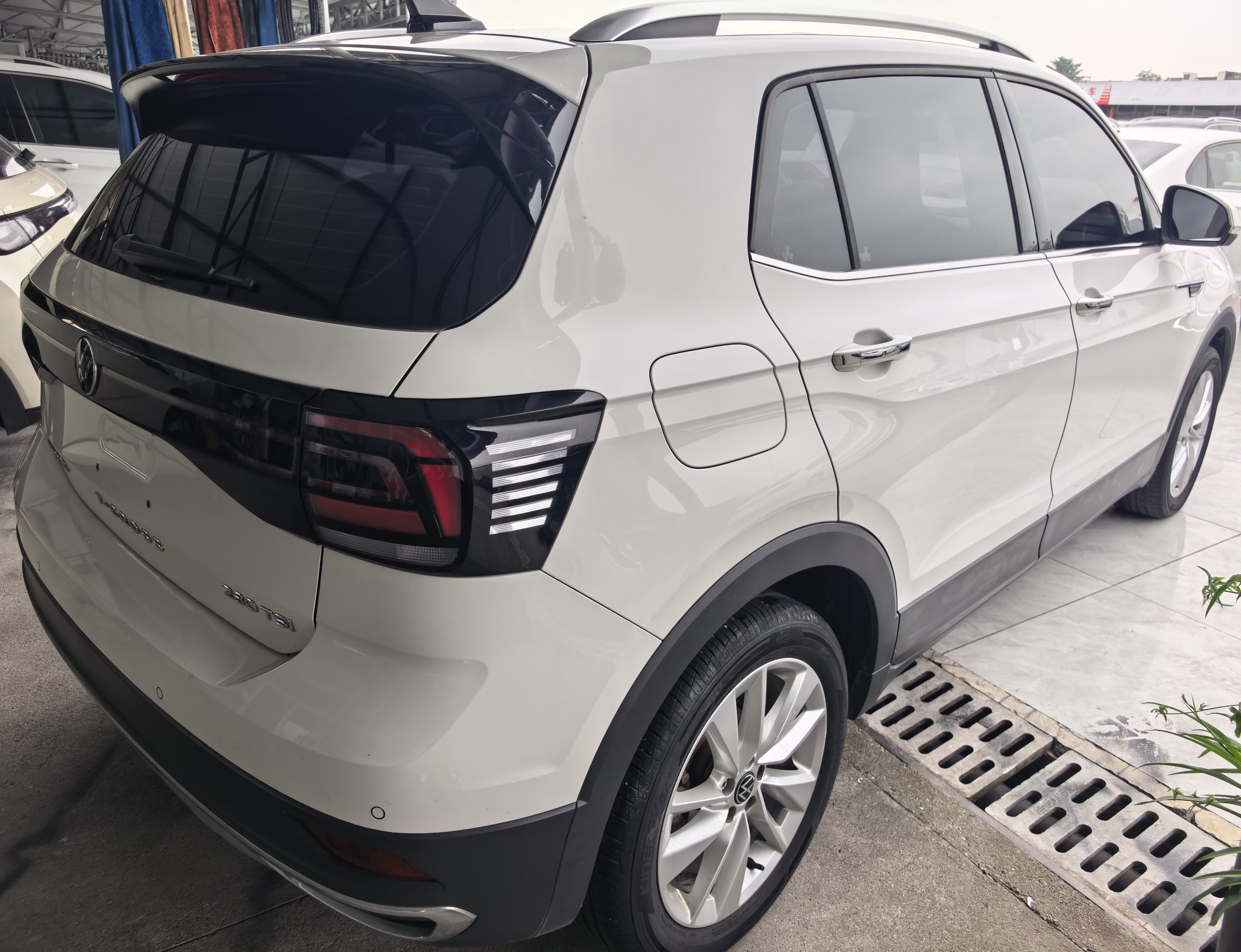 Volkswagen T-Cross 2021 #9 Volkswagen T-Cross 2021 car image #9