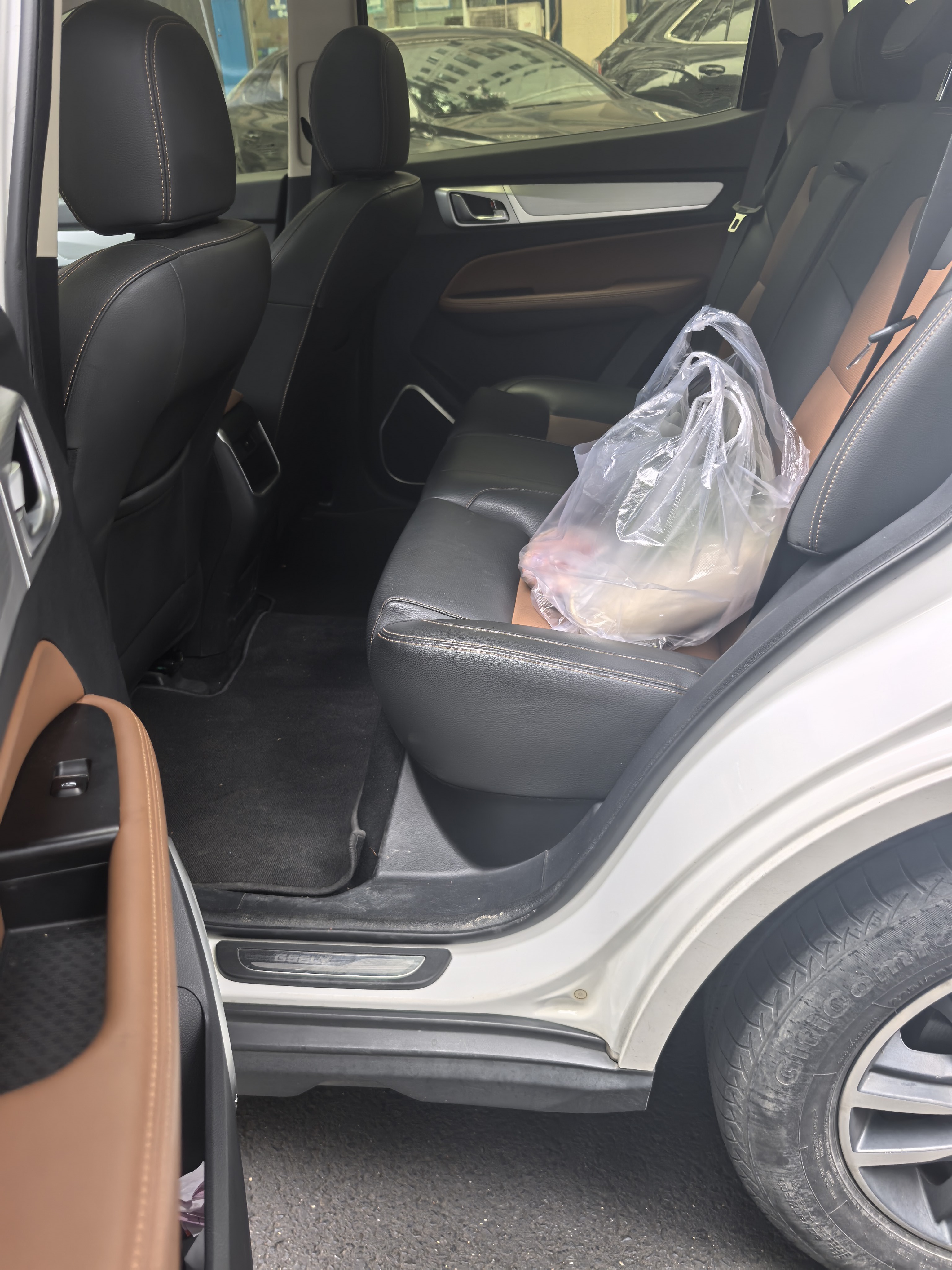 GEELY Vision X6 2019 #14 GEELY Vision X6 2019 car image #14