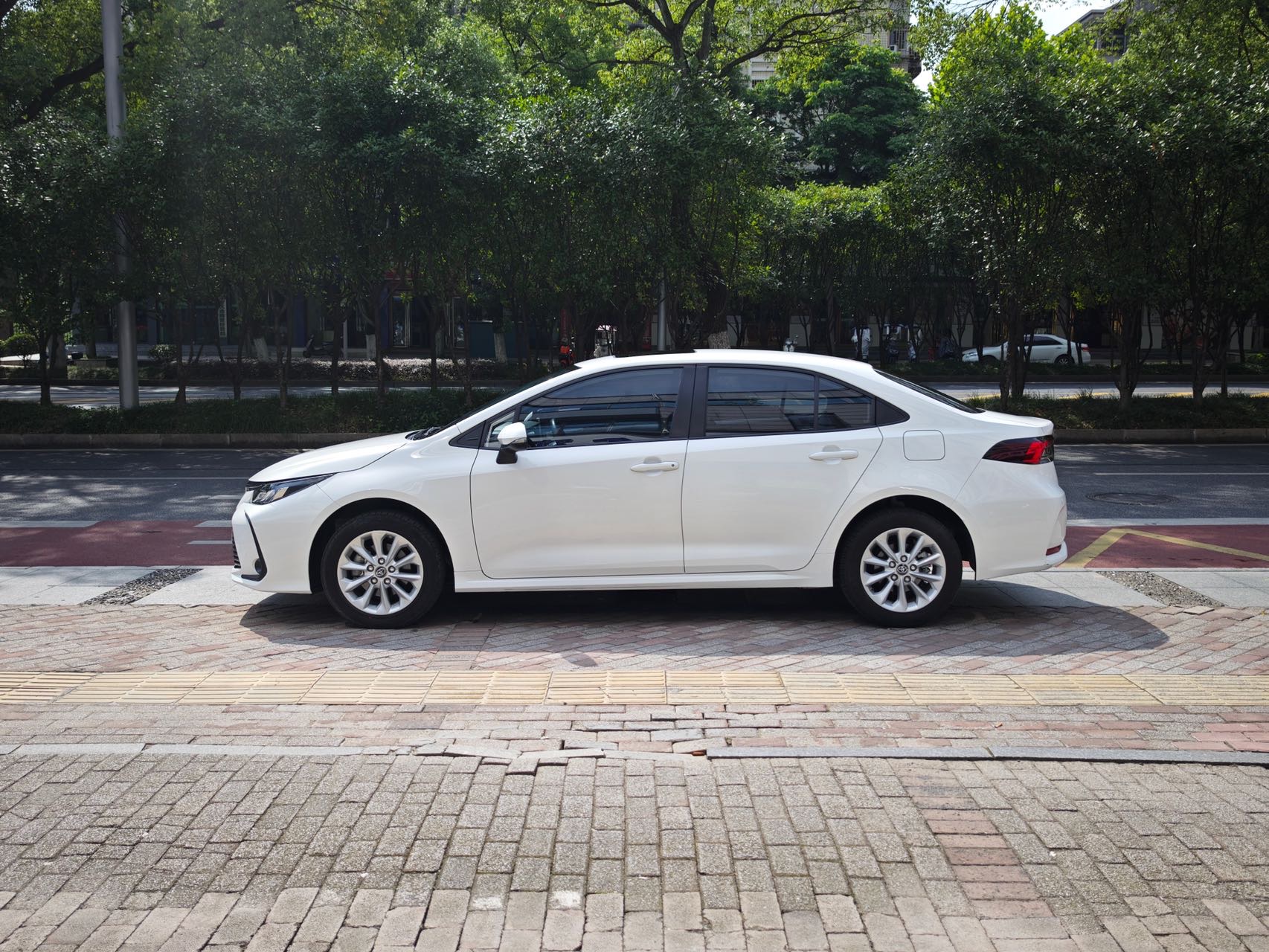 Toyota Corolla 2021 #5 Toyota Corolla 2021 car image #5