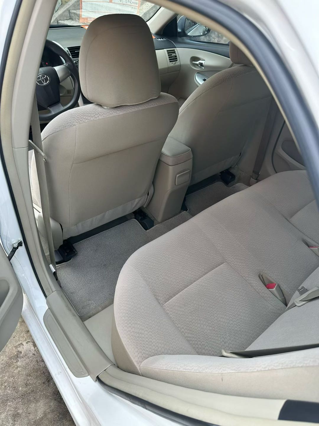 Toyota Corolla 2011 car image #7