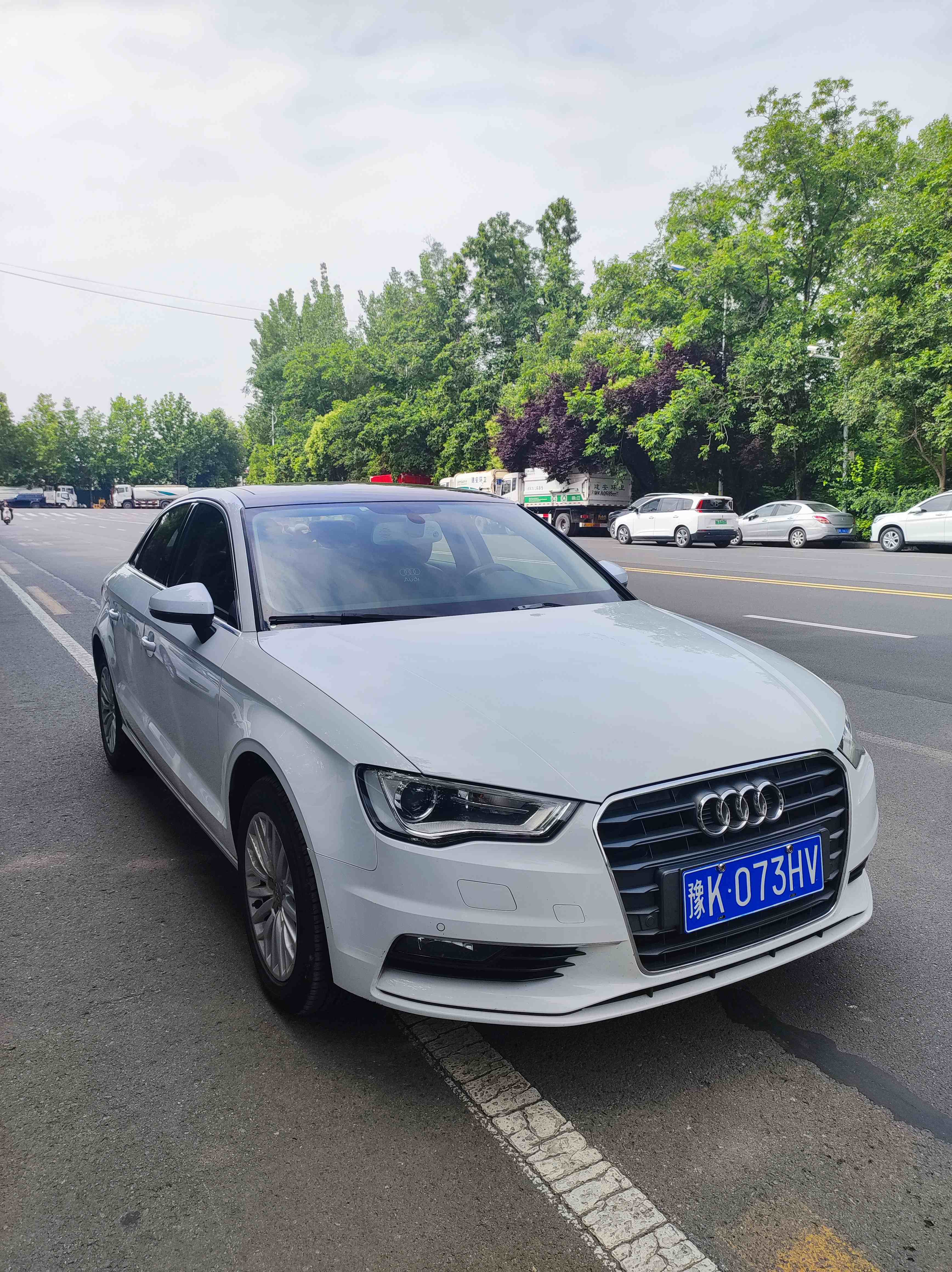 Audi A3 2016 car image #5