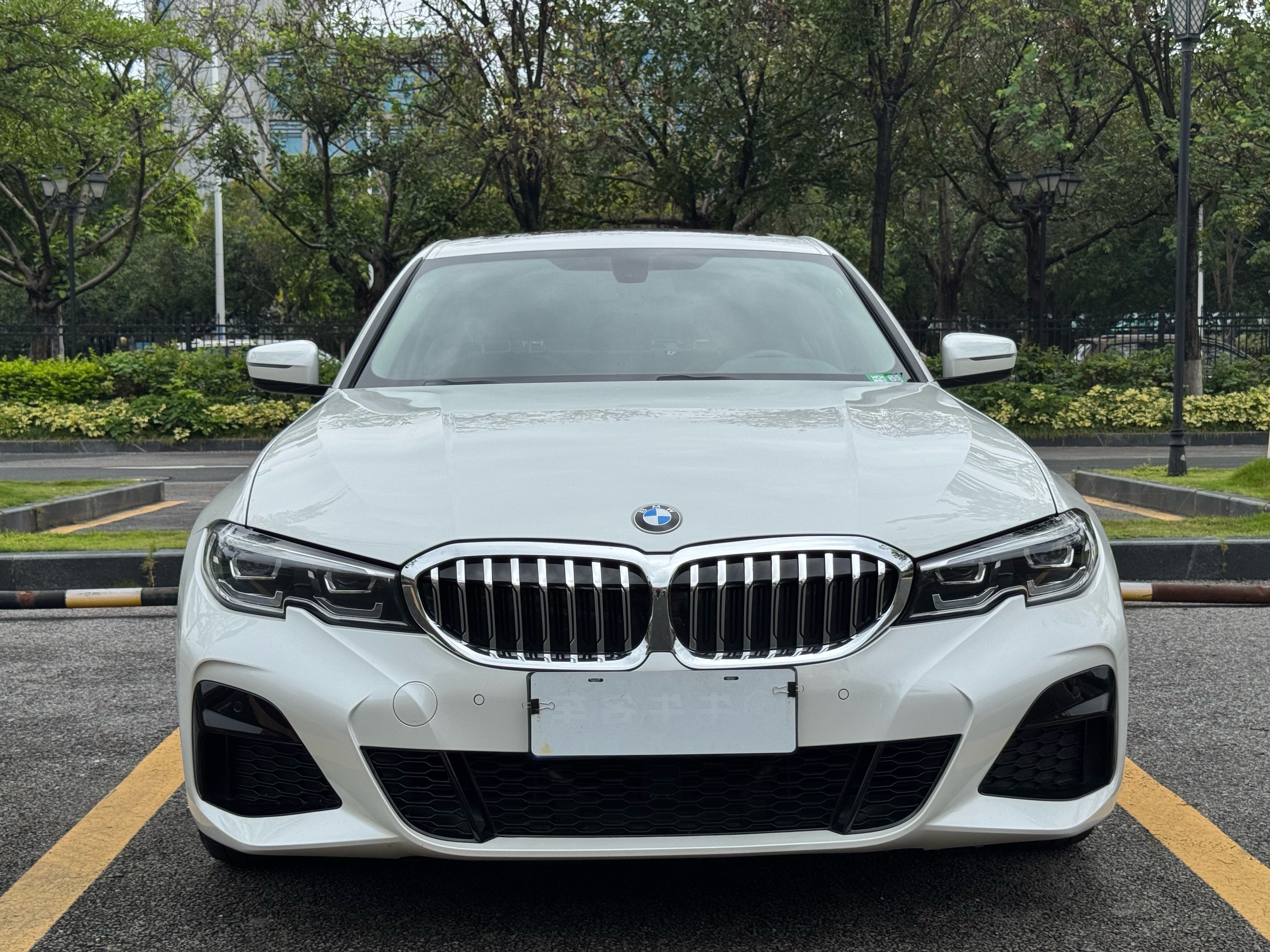BMW 3 Series 2021 #4 BMW 3 Series 2021 car image #4