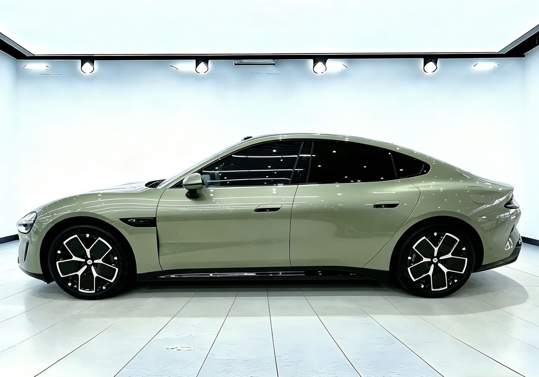 MI SU7 2024 car image #7
