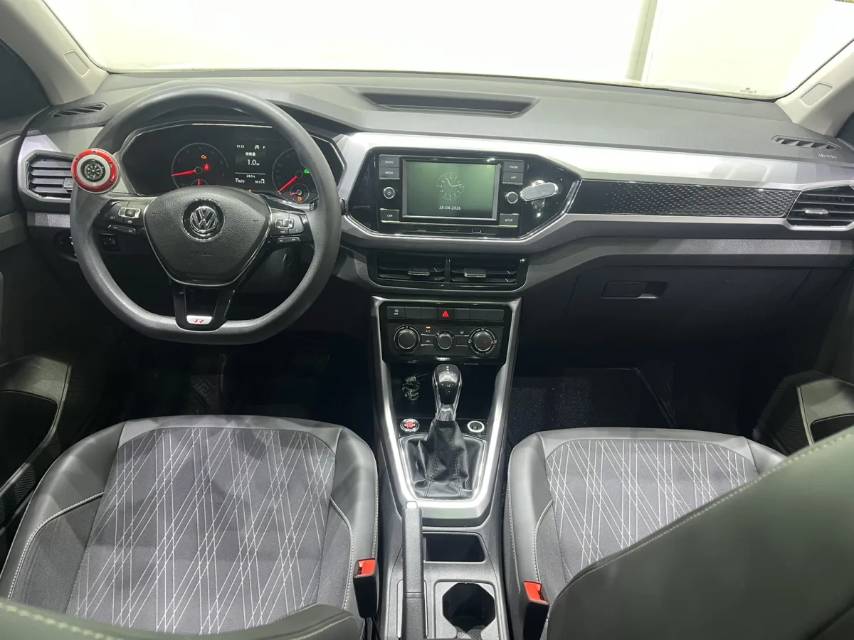 Volkswagen T-Cross 2020 #8 Volkswagen T-Cross 2020 car image #8