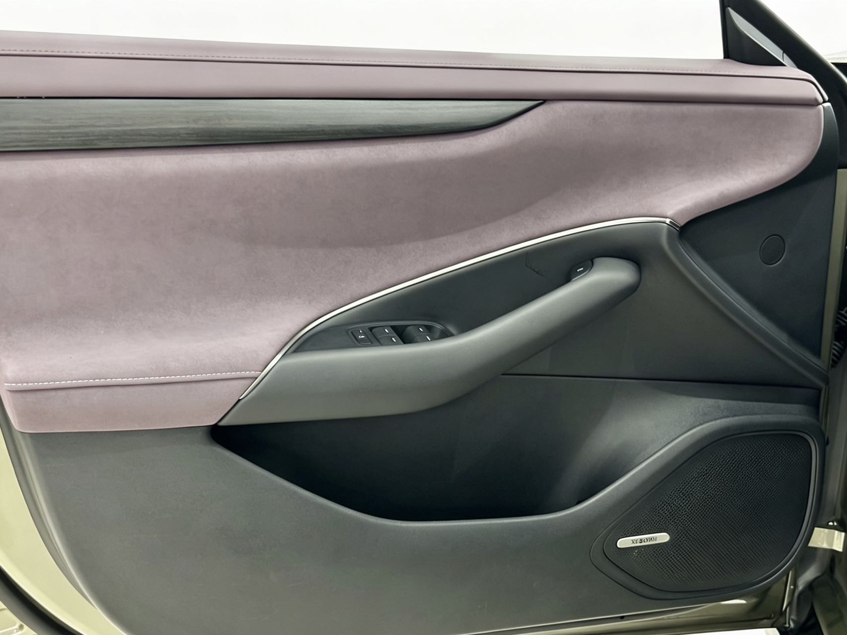 MI SU7 2024 car image #8