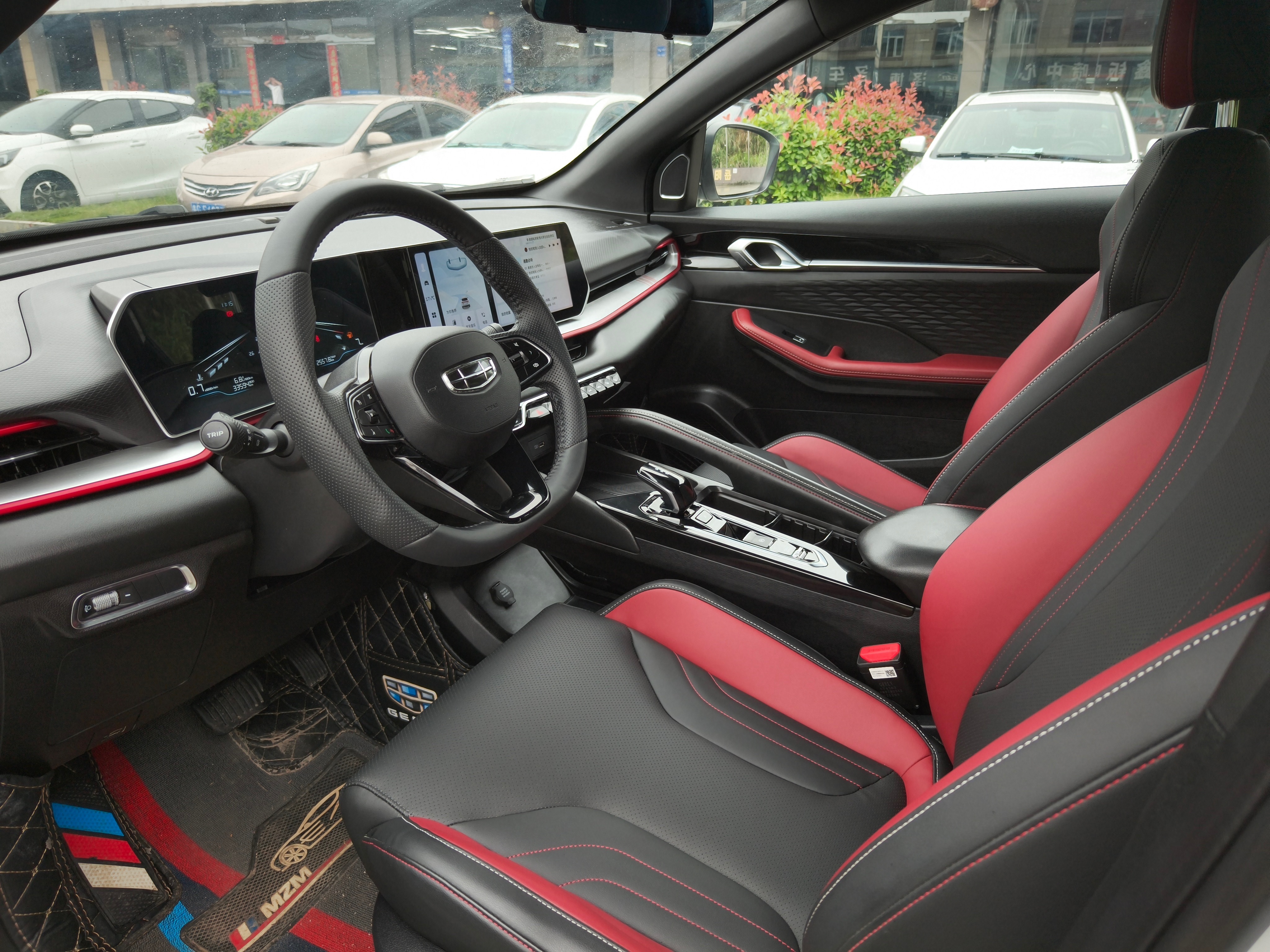 GEELY Coolray 2023 #9 GEELY Coolray 2023 car image #9