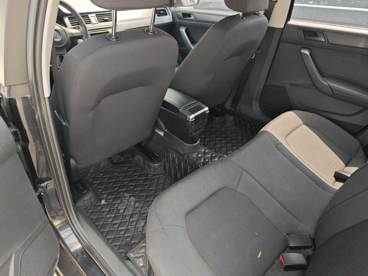Volkswagen Santana 2013 #6 Volkswagen Santana 2013 car image #6