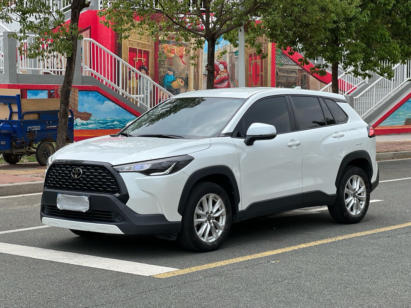 Toyota Corolla Cross 2023 immagine di auto #2