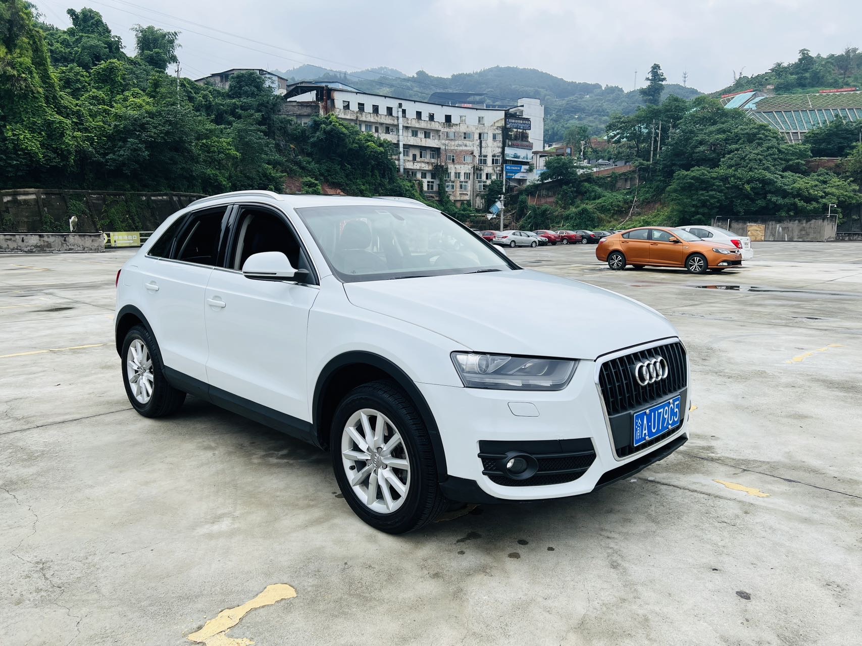 Audi Q3 2016 #5 Audi Q3 2016 car image #5
