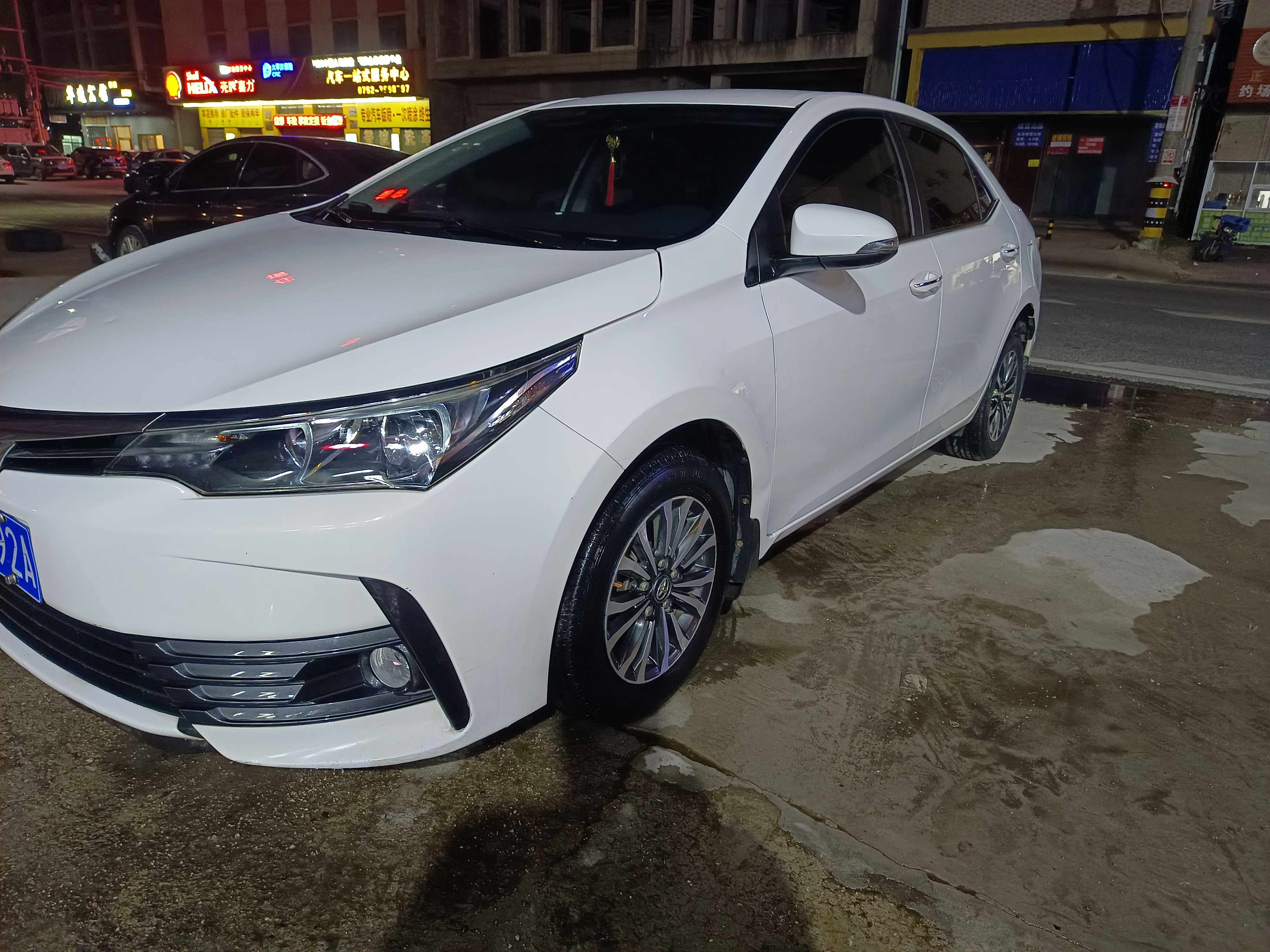 Toyota Corolla 2018 car image 
