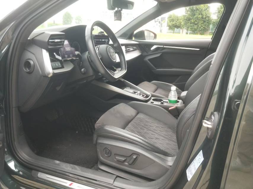 2022 immagine di auto #6