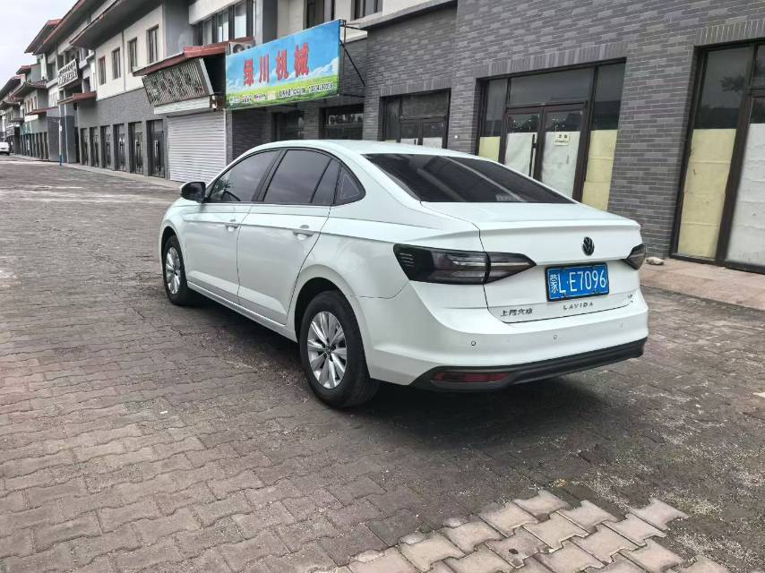 Volkswagen Lavida 2025 imagen de coche #6