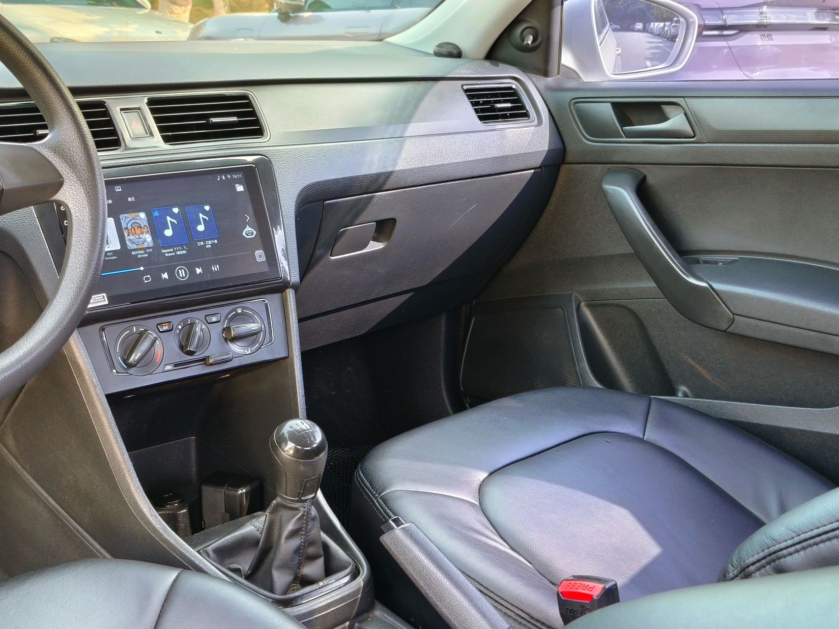 Volkswagen Santana 2015 #14 Volkswagen Santana 2015 car image #14