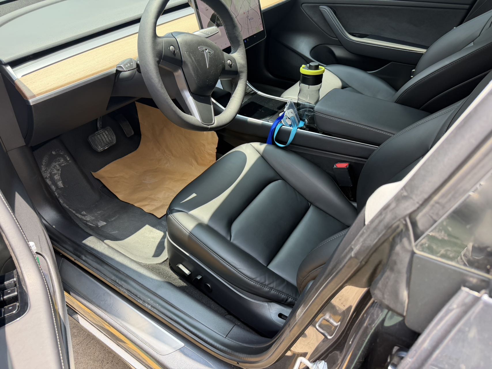 Tesla Model 3 2020 car image #6
