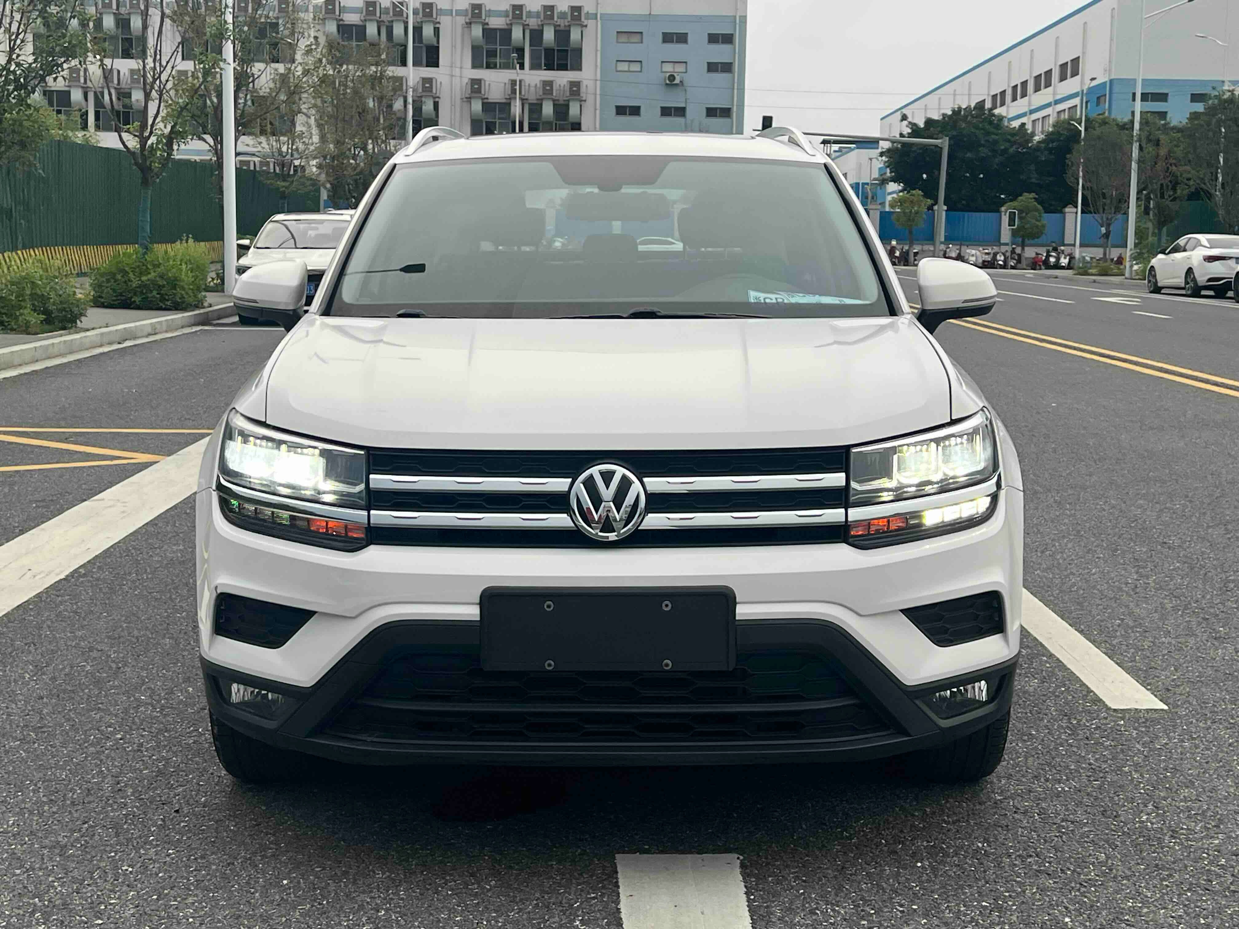 Volkswagen Tharu 2020 imagem de carro #4