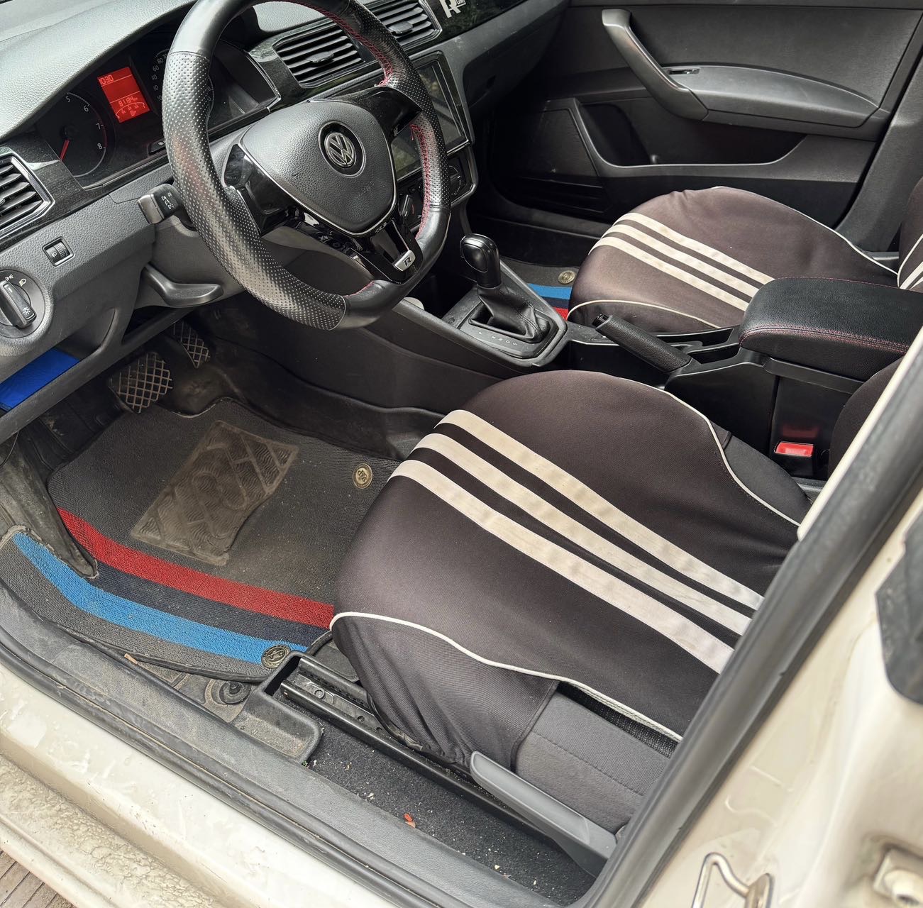 Volkswagen Santana 2016 #4 Volkswagen Santana 2016 car image #4