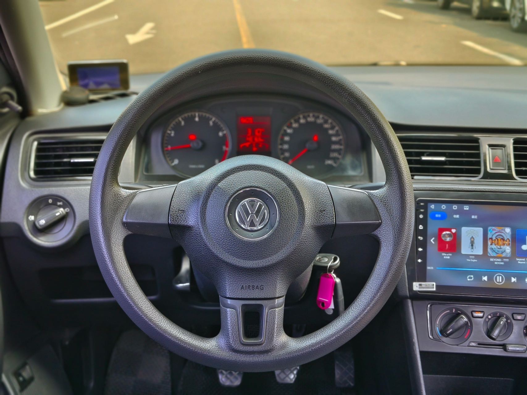 Volkswagen Santana 2015 #9 Volkswagen Santana 2015 car image #9