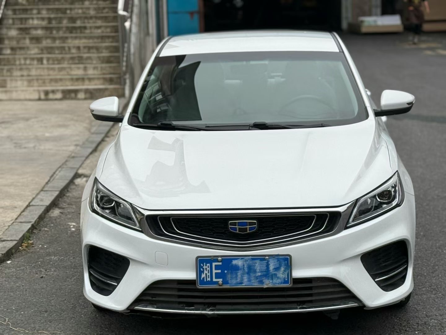 GEELY Binray 2018 image de voiture #3