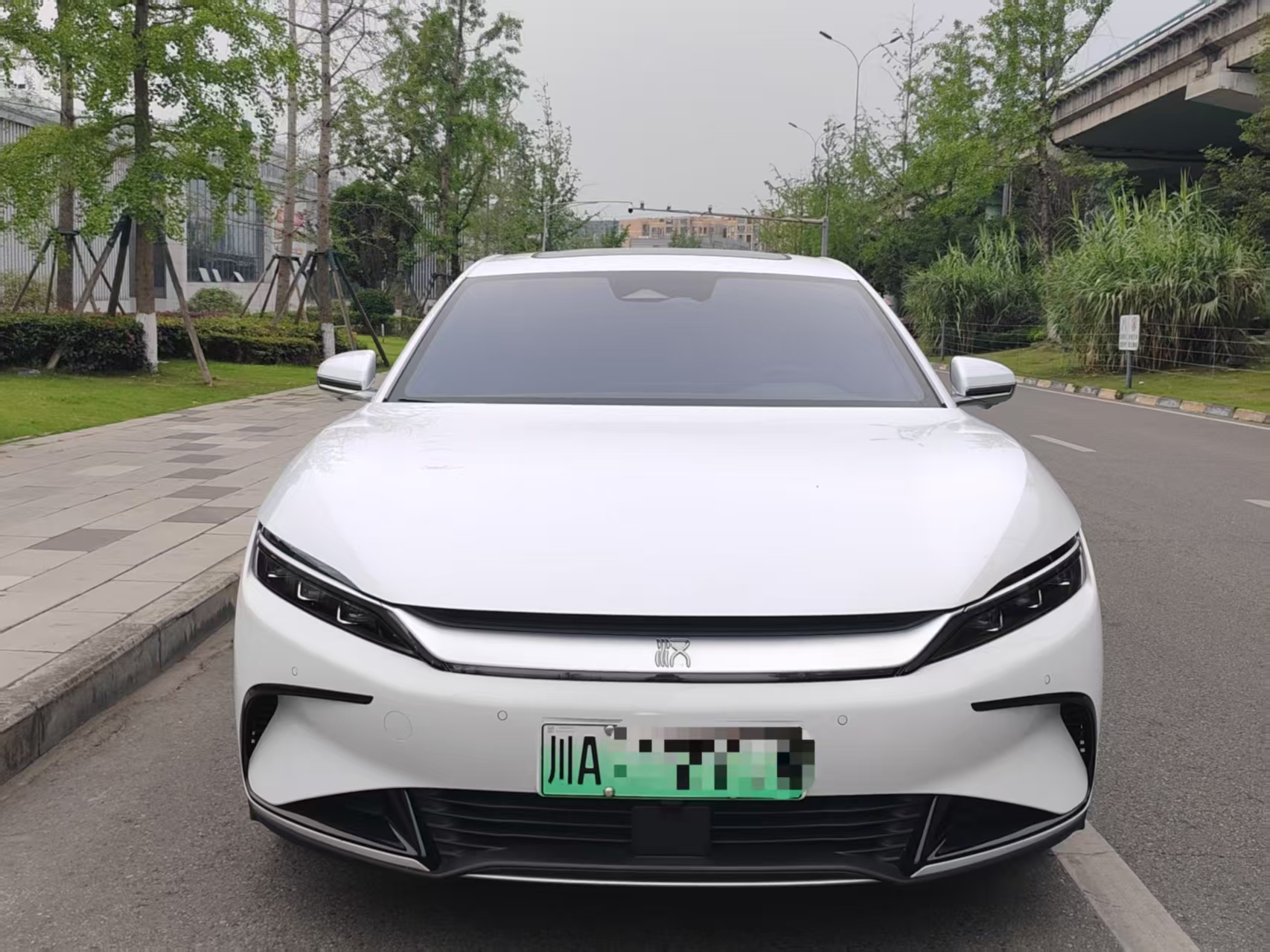 BYD Han 2023 #20 BYD Han 2023 car image #20