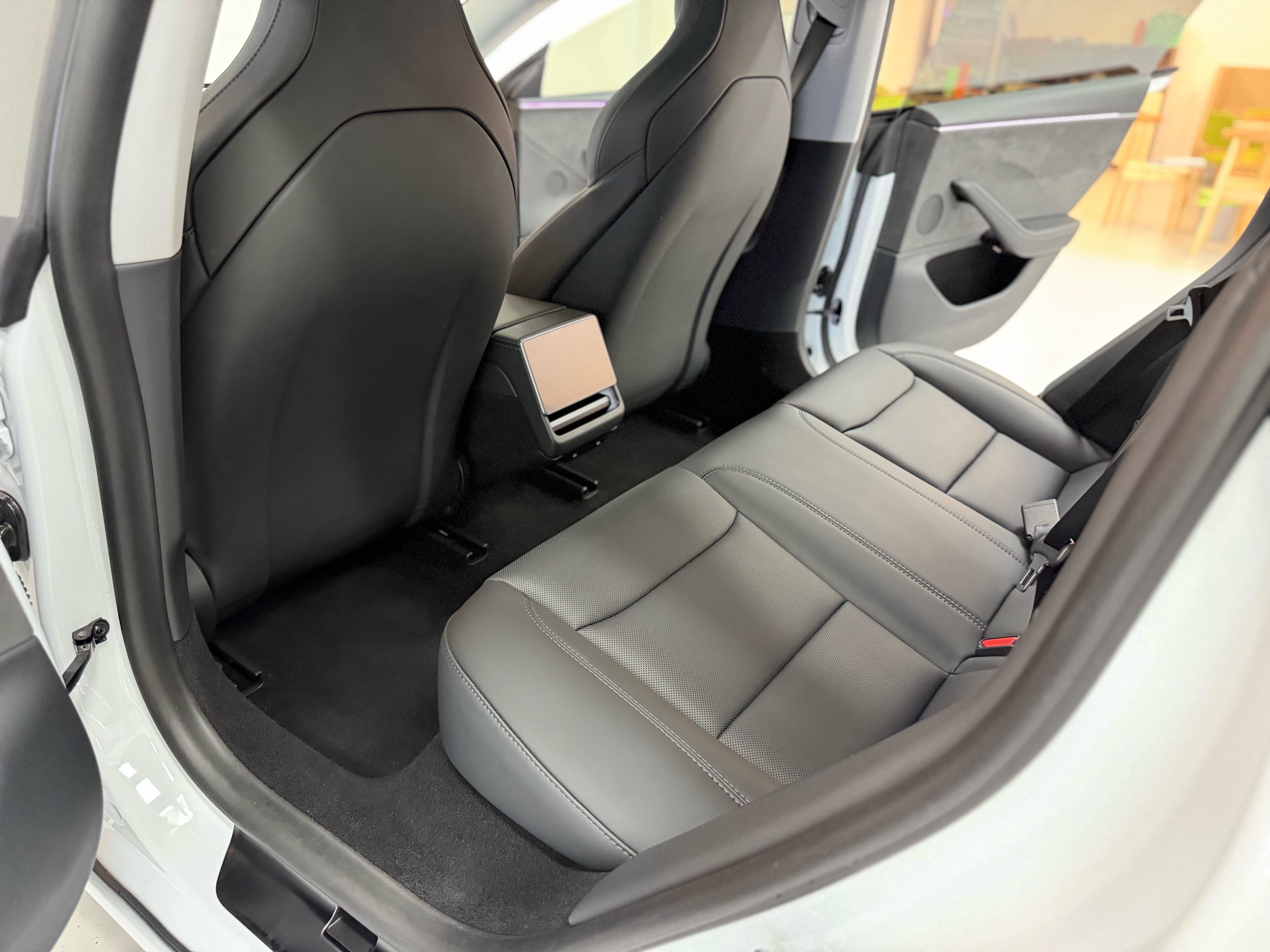 Tesla Model 3 2025 #8 Tesla Model 3 2025 car image #8