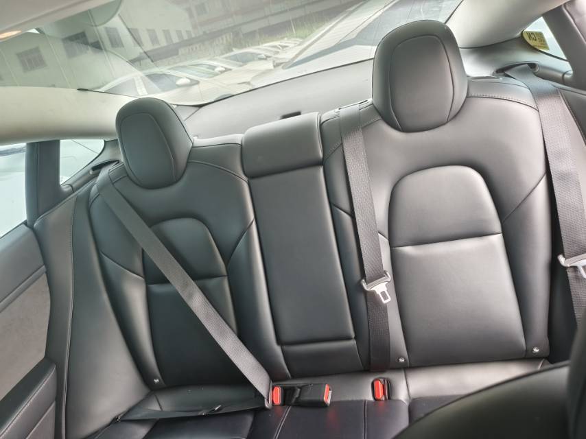 Tesla Model 3 2024 car image #7