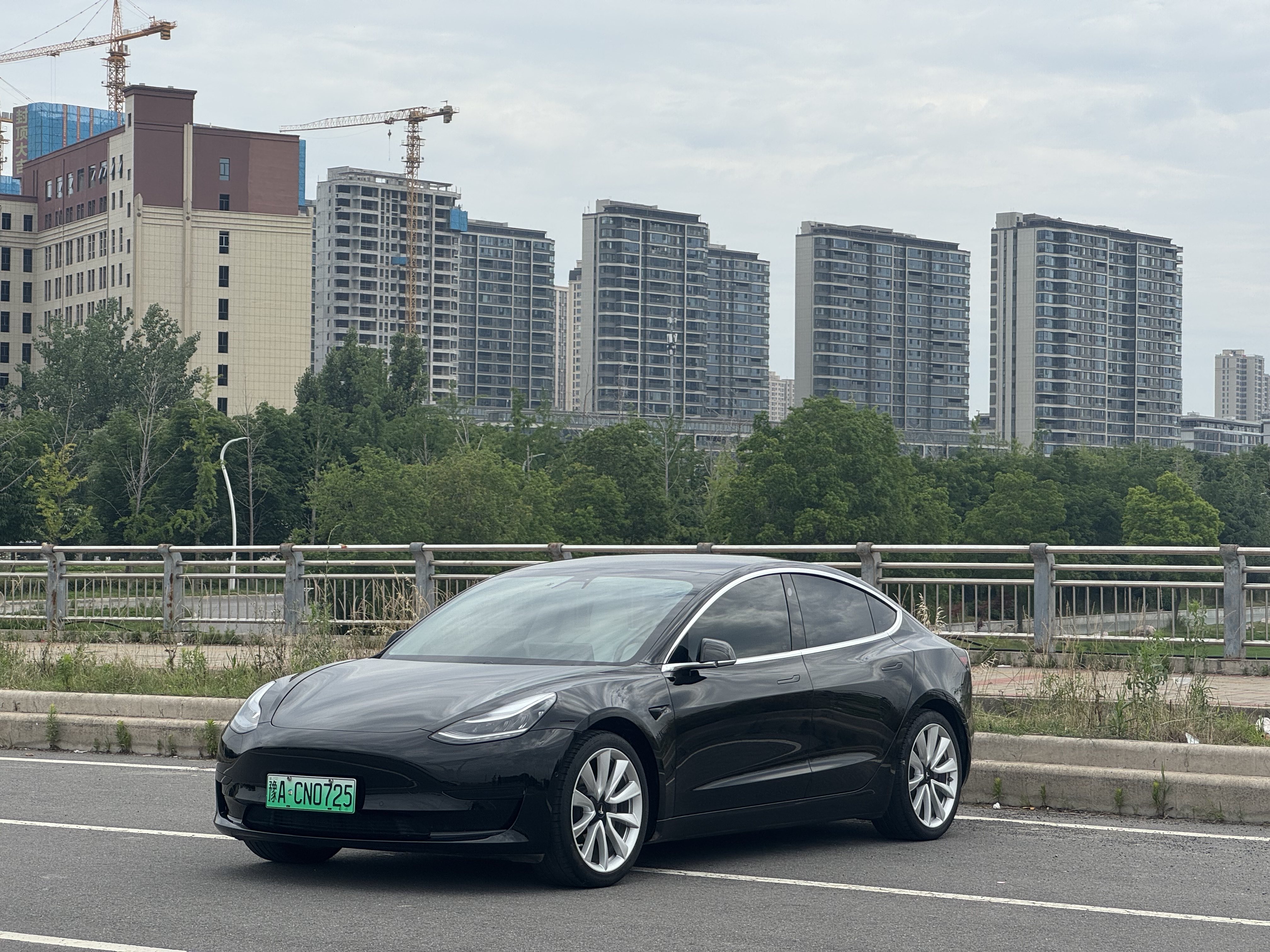 Tesla Model 3 2020 #2 Tesla Model 3 2020 car image #2