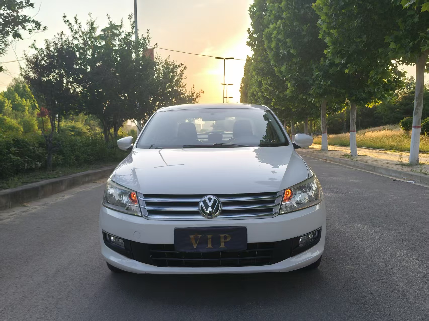 Volkswagen Santana 2014 car image #4