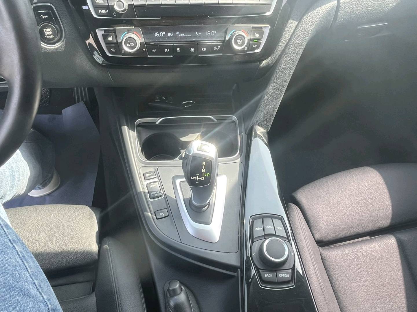 BMW 3 Series 2018 #18 BMW 3 Series 2018 car image #18