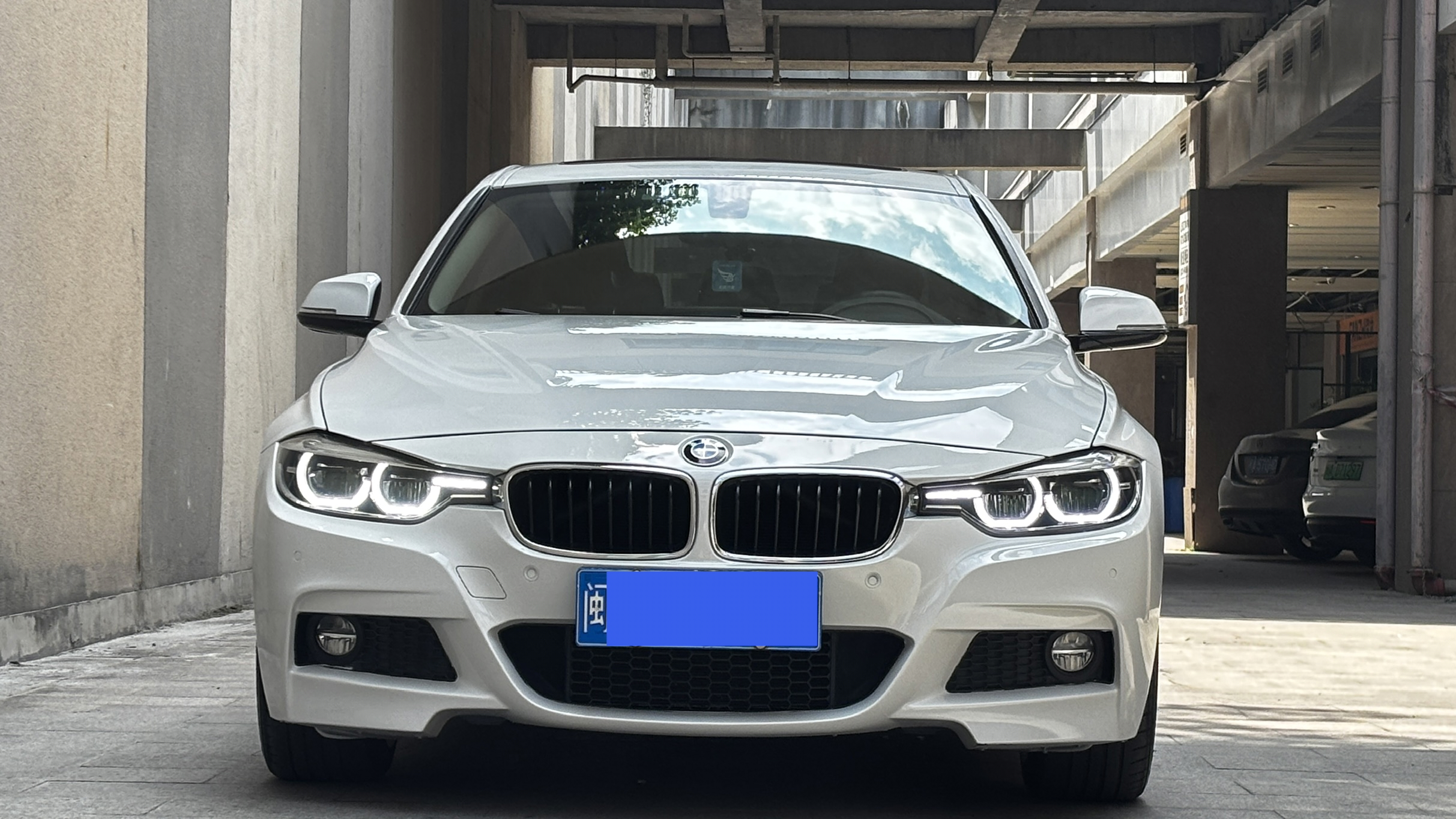 BMW 3 Series 2017 car image #4