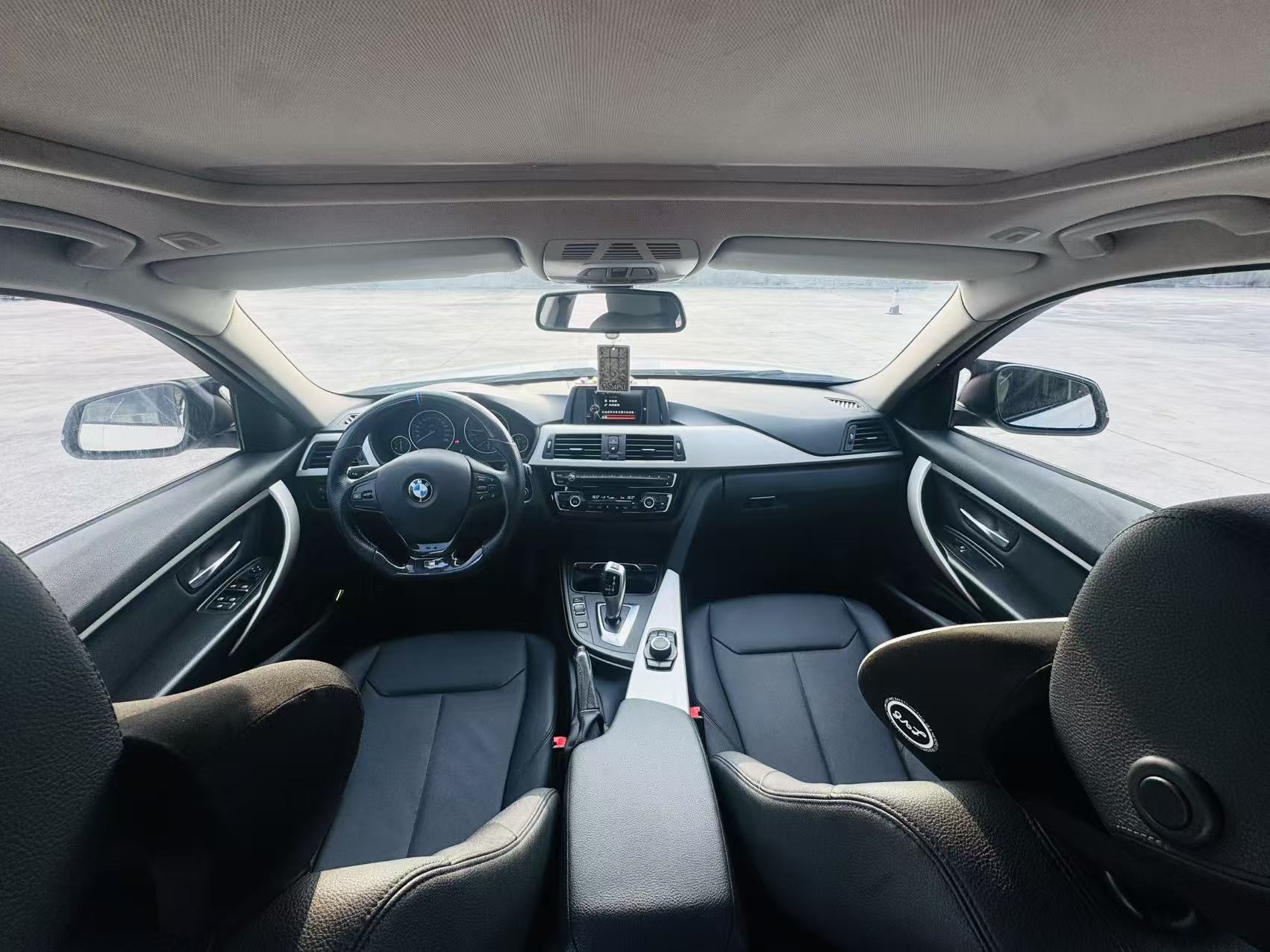 BMW 3 Series 2015 #8 BMW 3 Series 2015 car image #8
