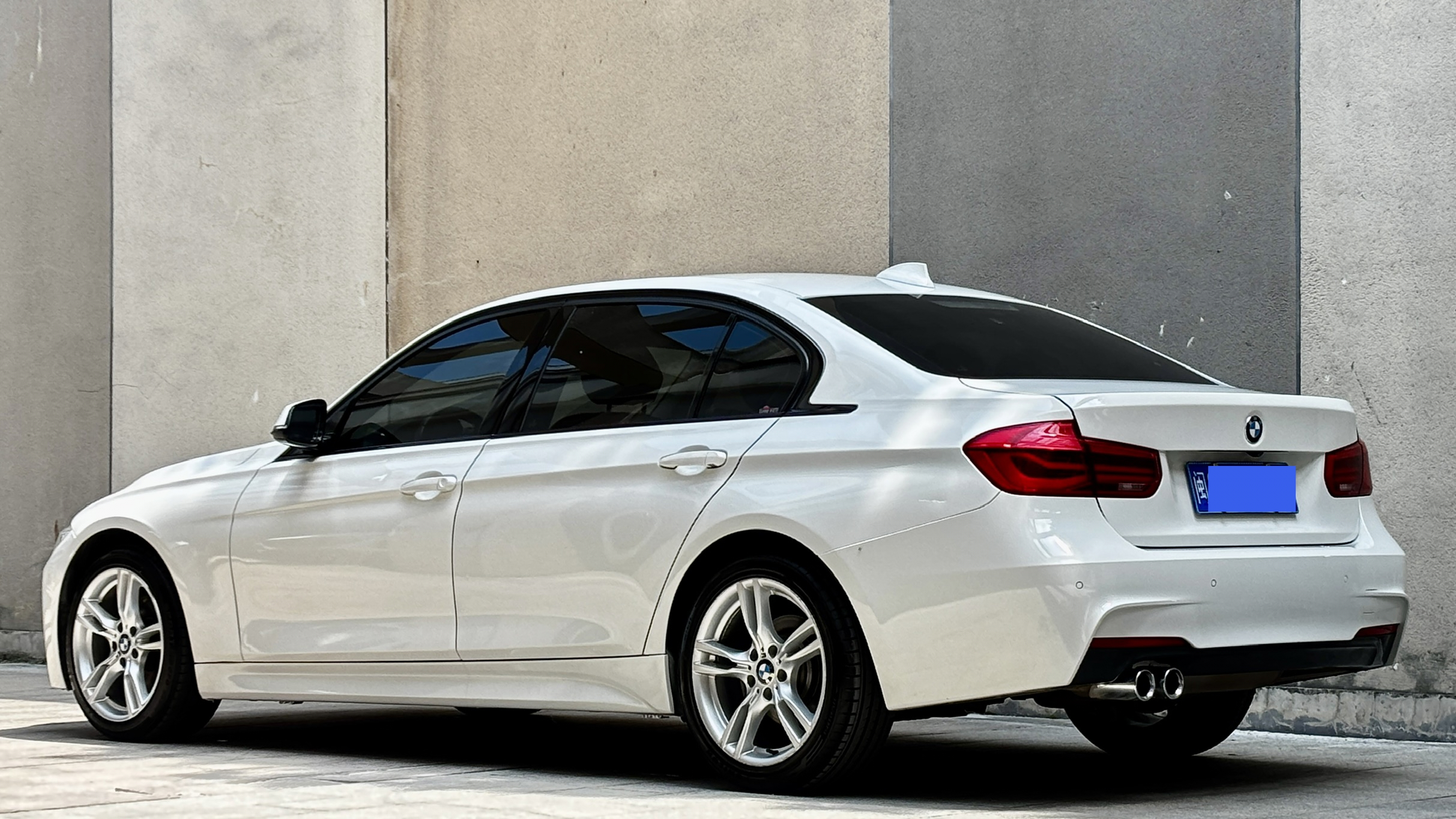 BMW 3 Series 2017 car image #5