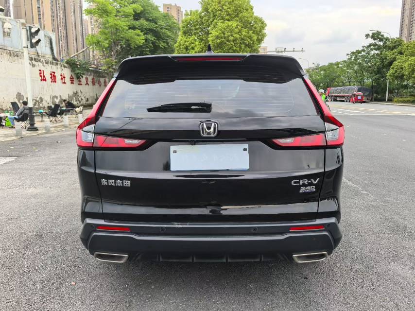 2023 car image #10