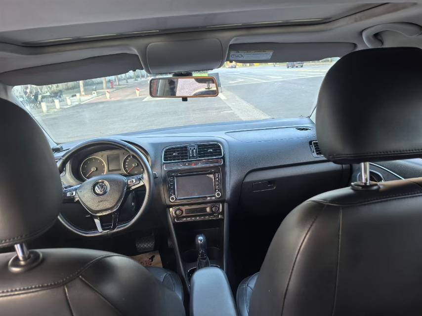Volkswagen Polo 2015 #8 Volkswagen Polo 2015 car image #8