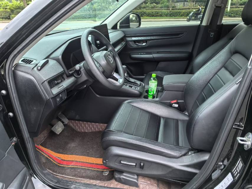 2023 car image #6