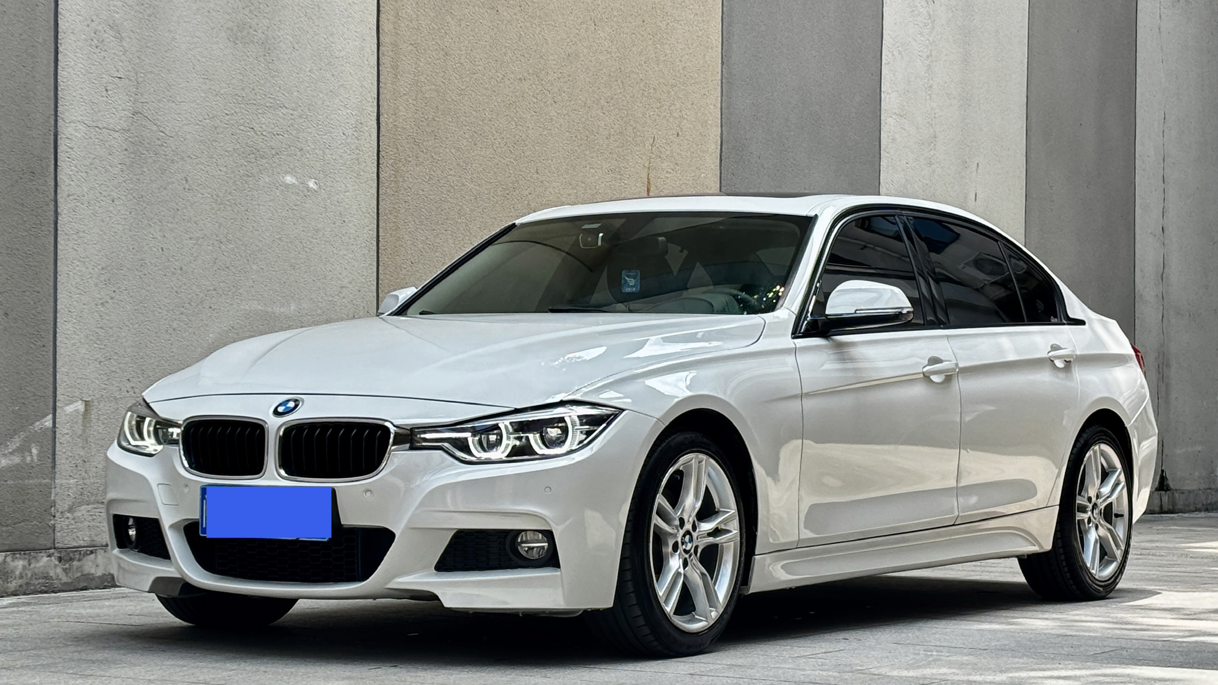 BMW 3 Series 2017 car image #2