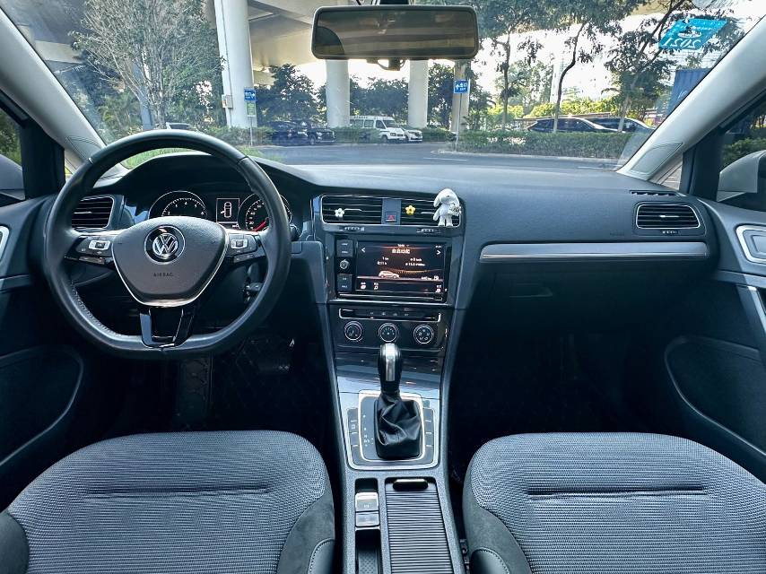 Volkswagen Golf 2019 #7 Volkswagen Golf 2019 car image #7