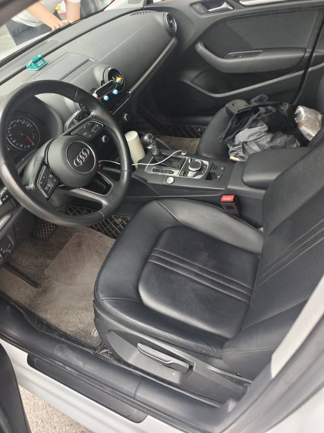 Audi A3 2019 car image #5