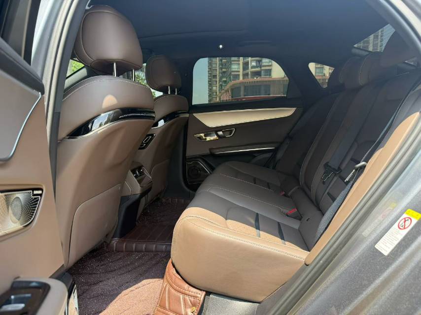 BYD Han 2022 car image #8