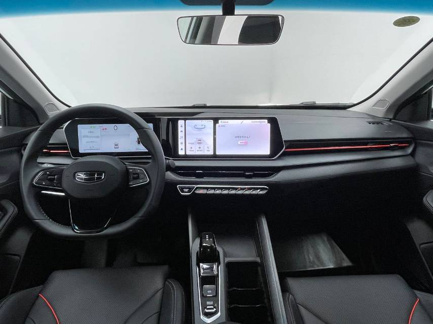 GEELY Binray 2025 car image #11