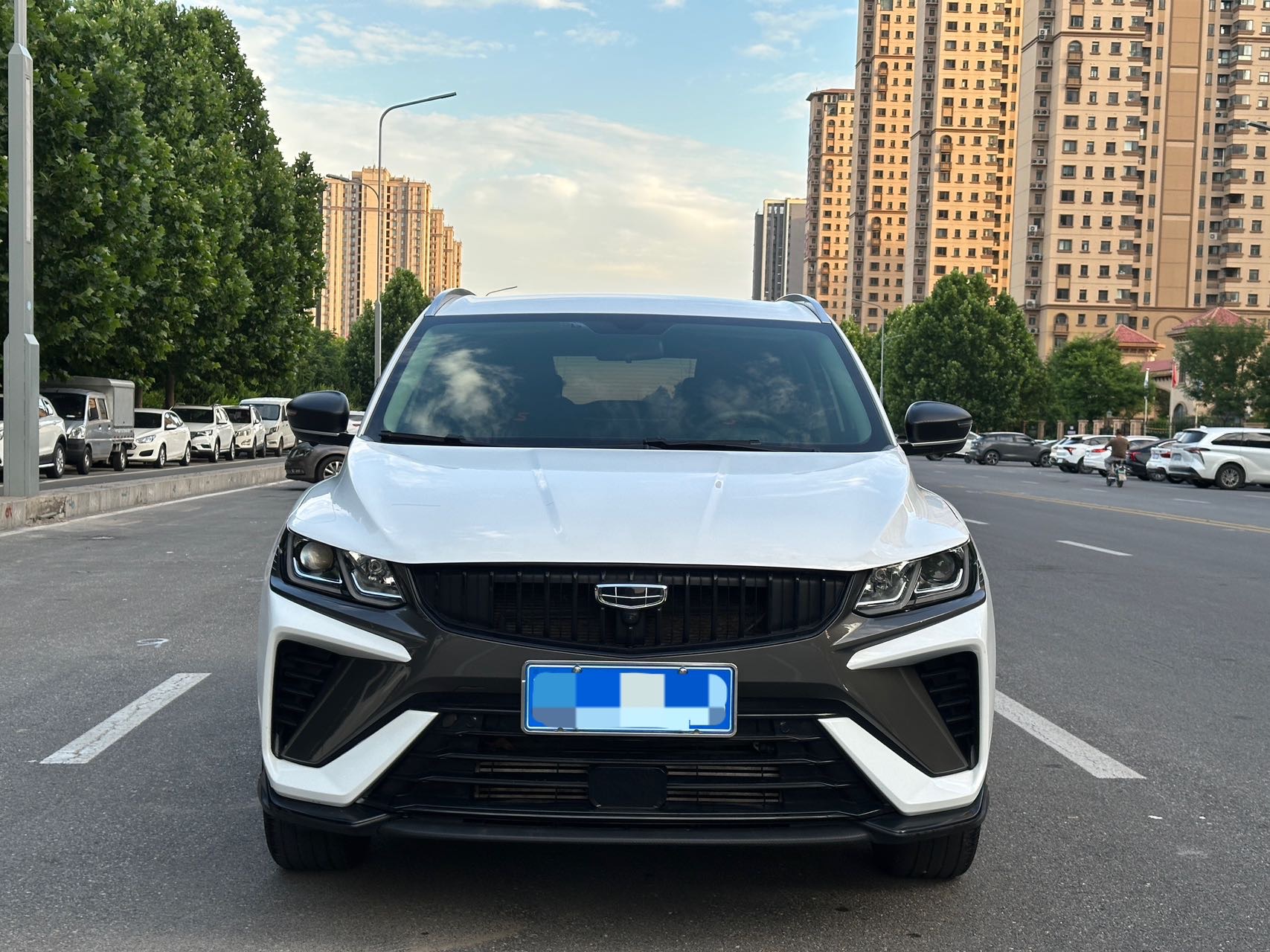 GEELY Coolray 2024 #4 GEELY Coolray 2024 صورة سيارة #4