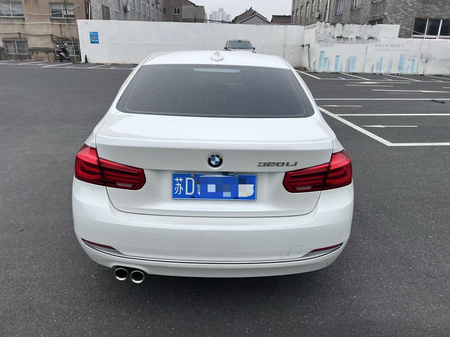 BMW 3 Series 2018 car image #7