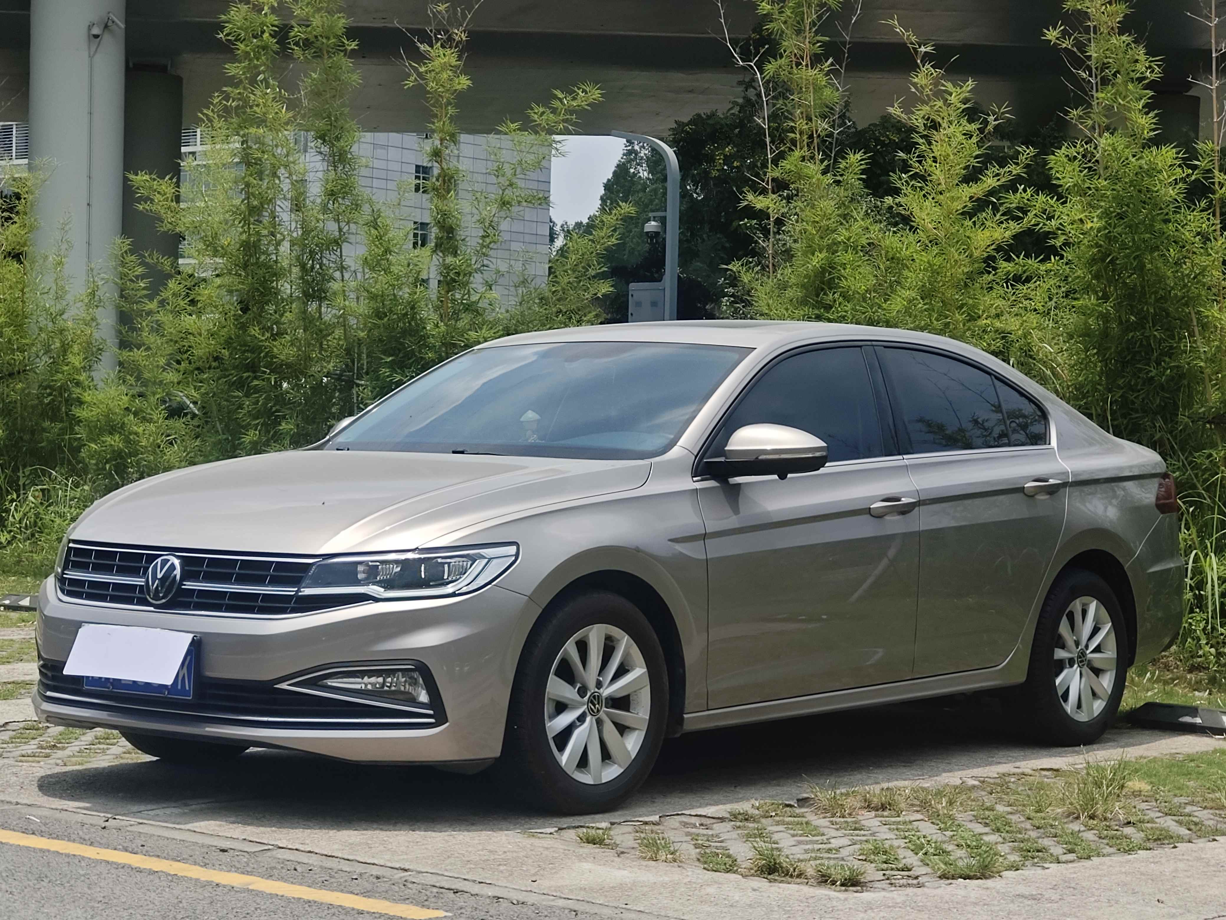 Volkswagen Bora 2021 car image #2
