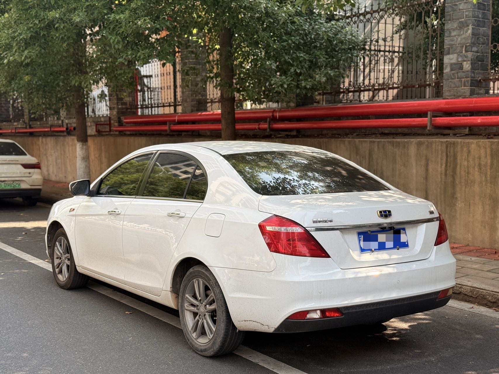 GEELY Emgrand 2017 #11 GEELY Emgrand 2017 car image #11
