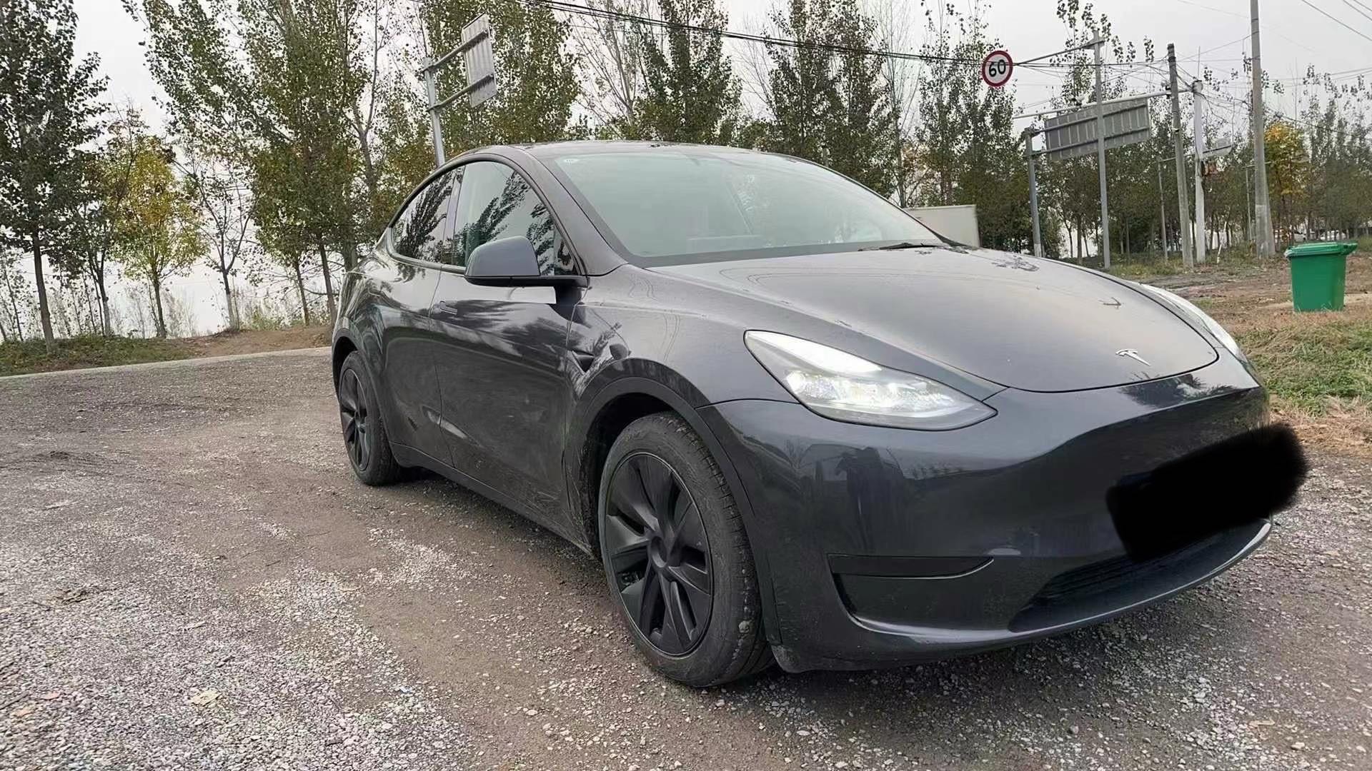 Tesla Model Y 2024 car image #4