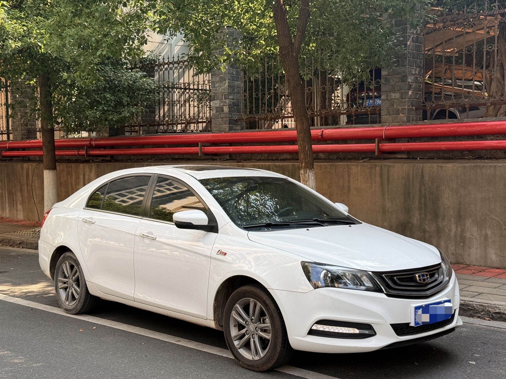 GEELY Emgrand 2017 #5 GEELY Emgrand 2017 car image #5