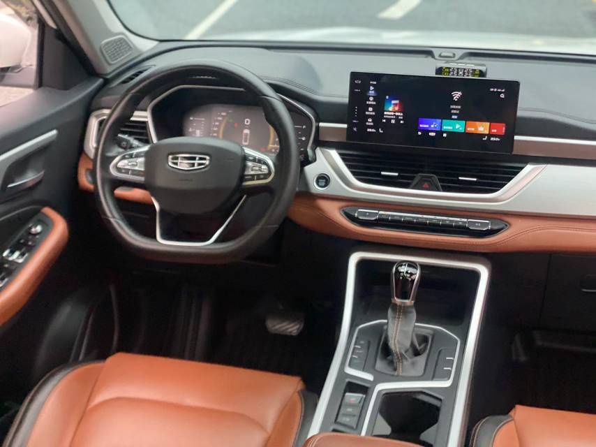 GEELY Vision X6 2019 car image #7
