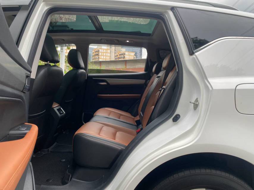 GEELY Vision X6 2019 car image #6
