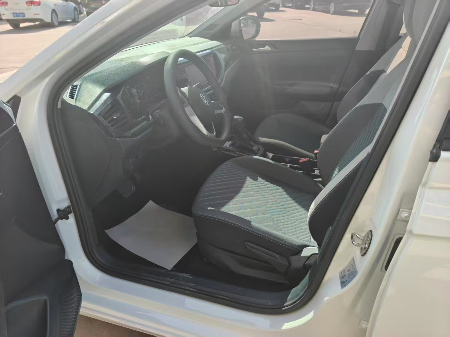 Volkswagen Lavida 2025 car image #6