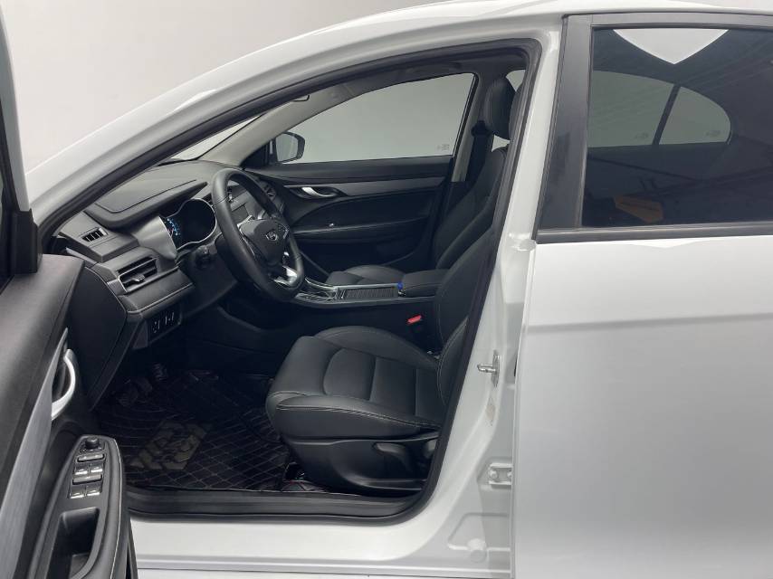 GEELY Emgrand 2020 #9 GEELY Emgrand 2020 car image #9